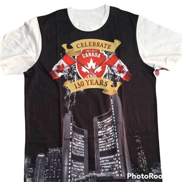 Toronto and Nathan Phillip square  Digital Skyline Print T-Shits - Picture 2 of 3